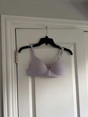 VS Pink Wireless Bra